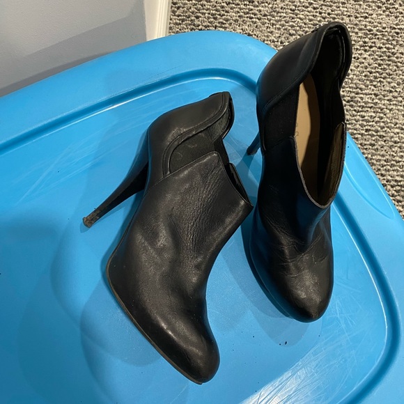 Guess ankle boots - Picture 2 of 5